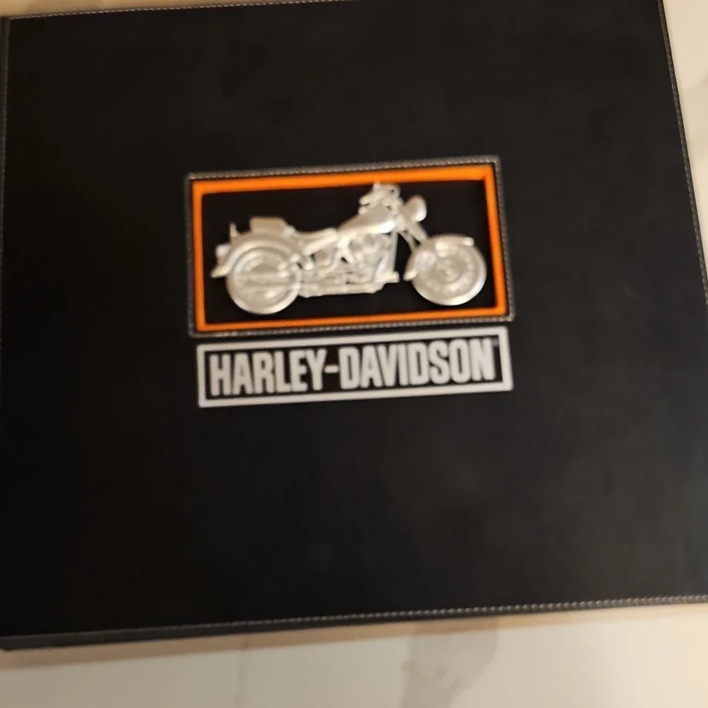 Harley-Davidson Photo Album incredible deal Black Cover Motorcycle w/ Emblem